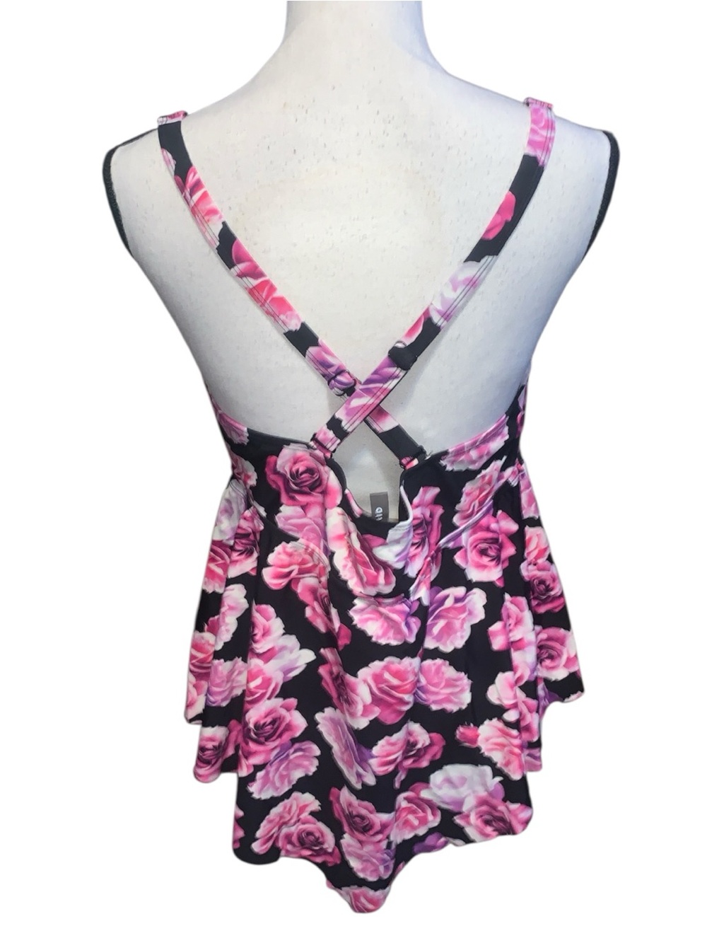 Torrid Floral V-Neck Sleeveless Peplum Swimsuit Tankini Top Criss Cross Back - Picture 3 of 5